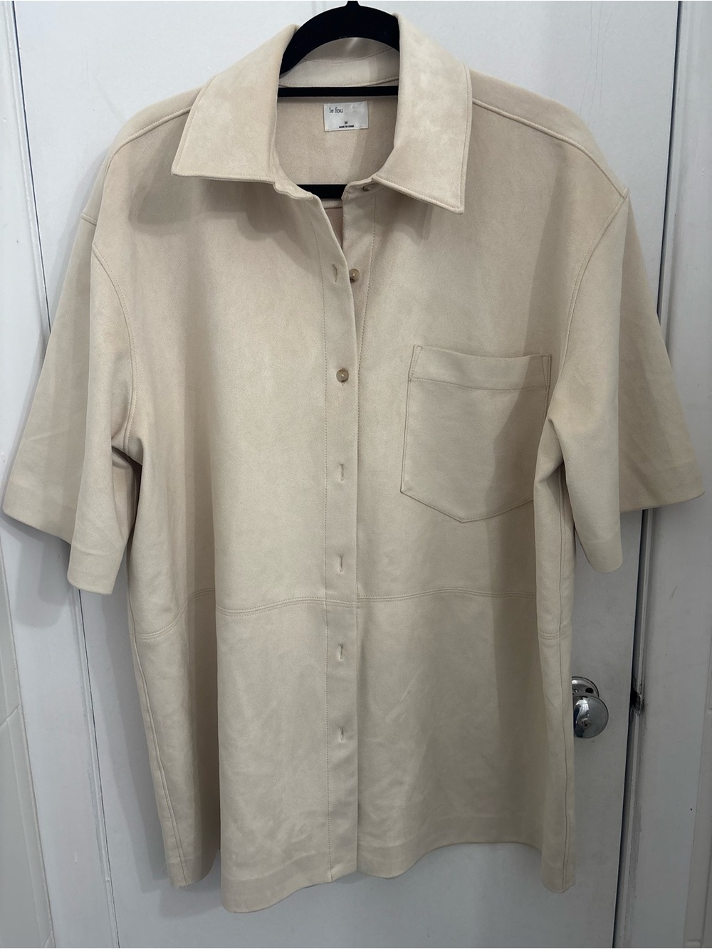 Le Fou Wilfred Oversized Short-Sleeve Button-Front Shirt in Light Cream